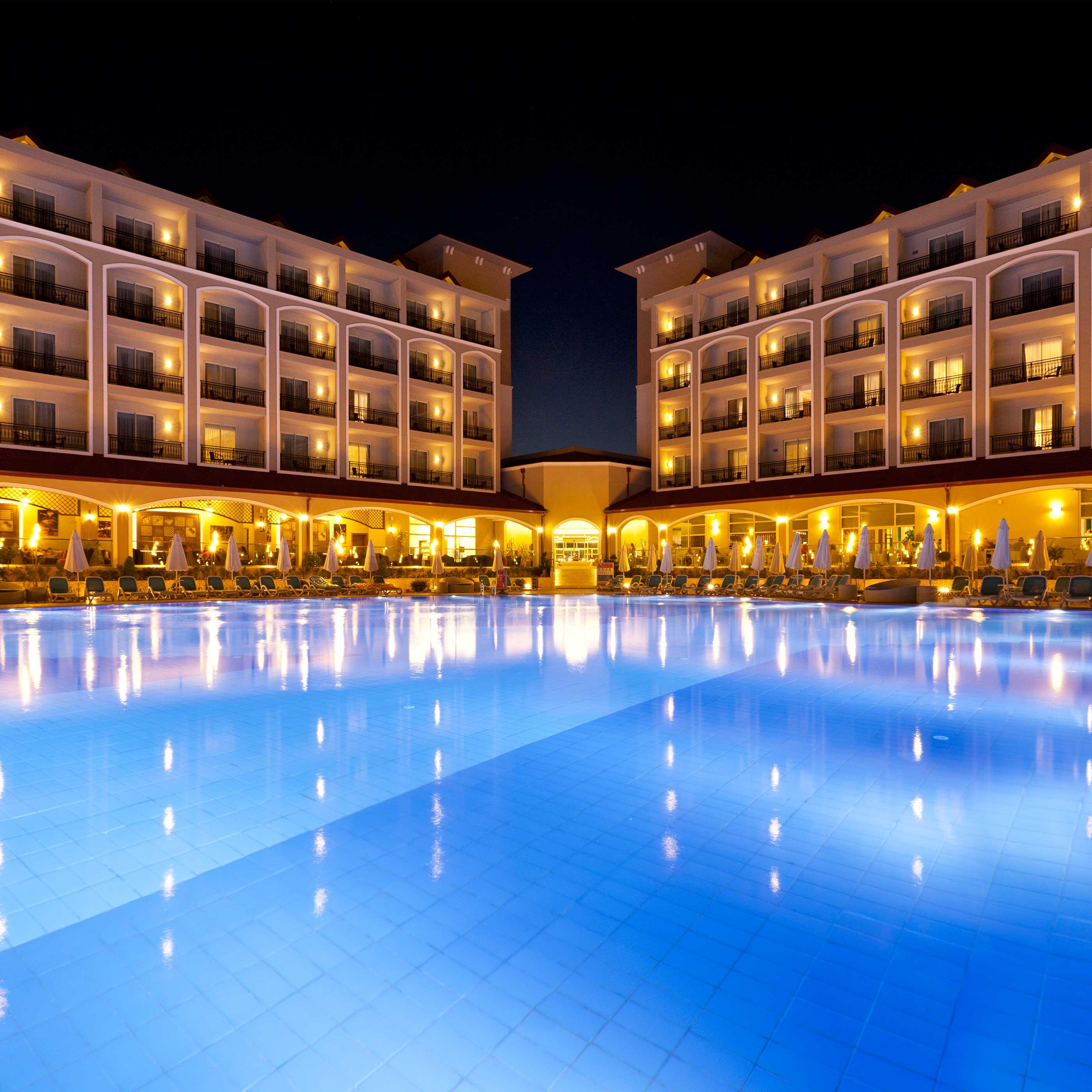 Paloma Oceana Hotel Side Exterior photo
