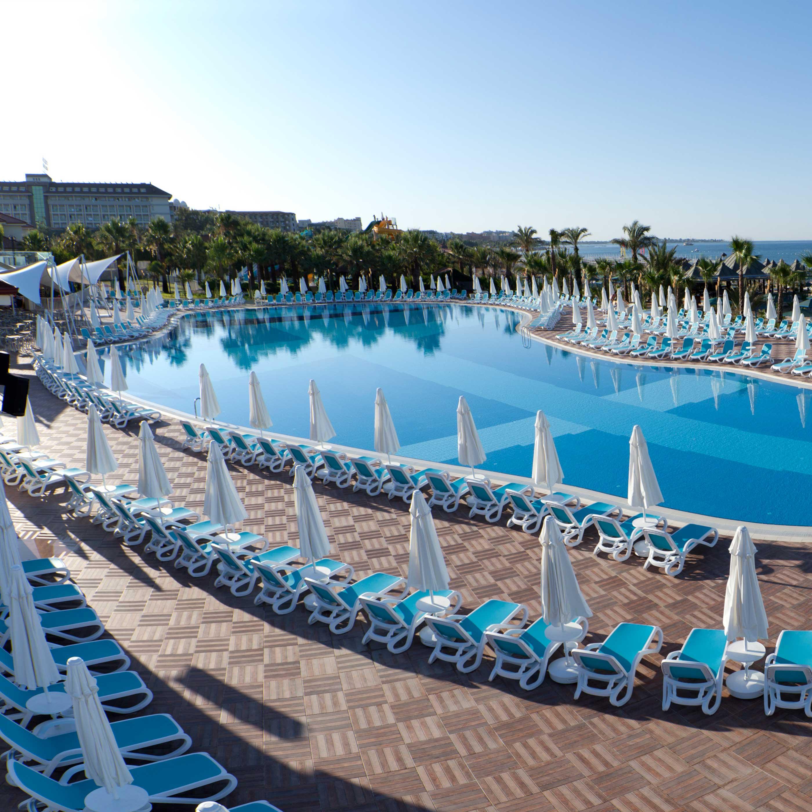 Paloma Oceana Hotel Side Exterior photo
