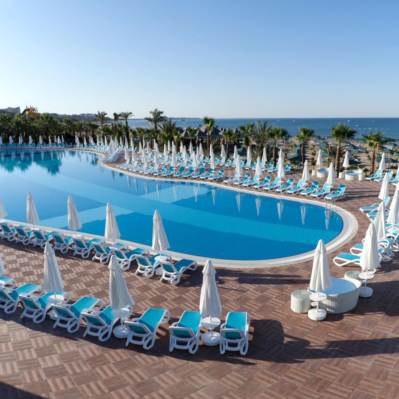 Paloma Oceana Hotel Side Exterior photo